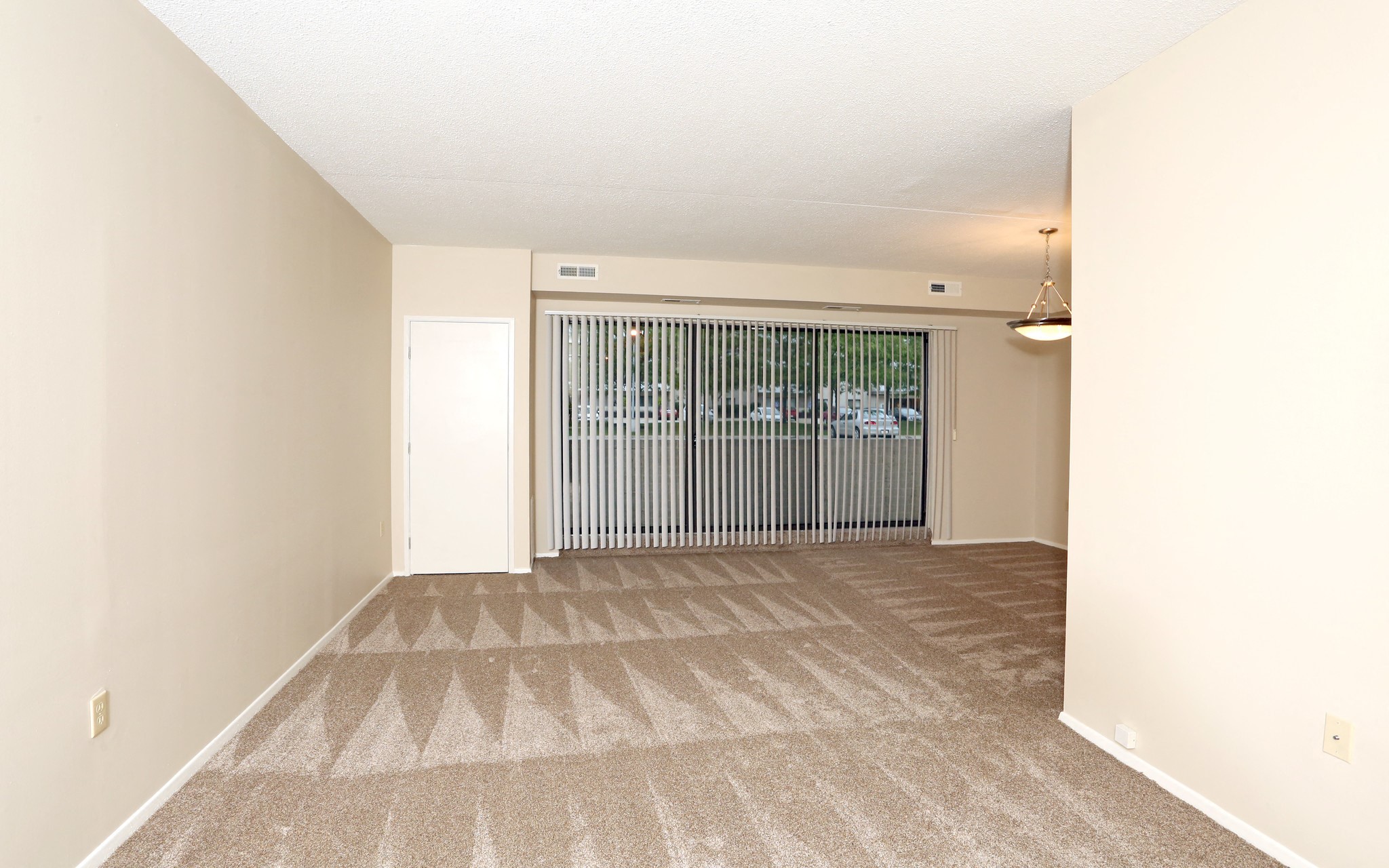 Ridgewood Park Apartments Apartments in Parma Heights, OH